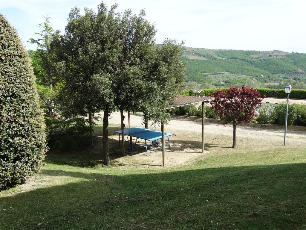 Casale Poggio Colpiccione Apartman Passignano sul Trasimeno Kültér fotó