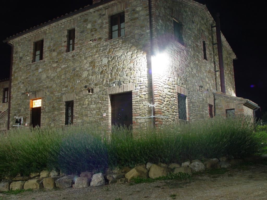 Casale Poggio Colpiccione Apartman Passignano sul Trasimeno Kültér fotó